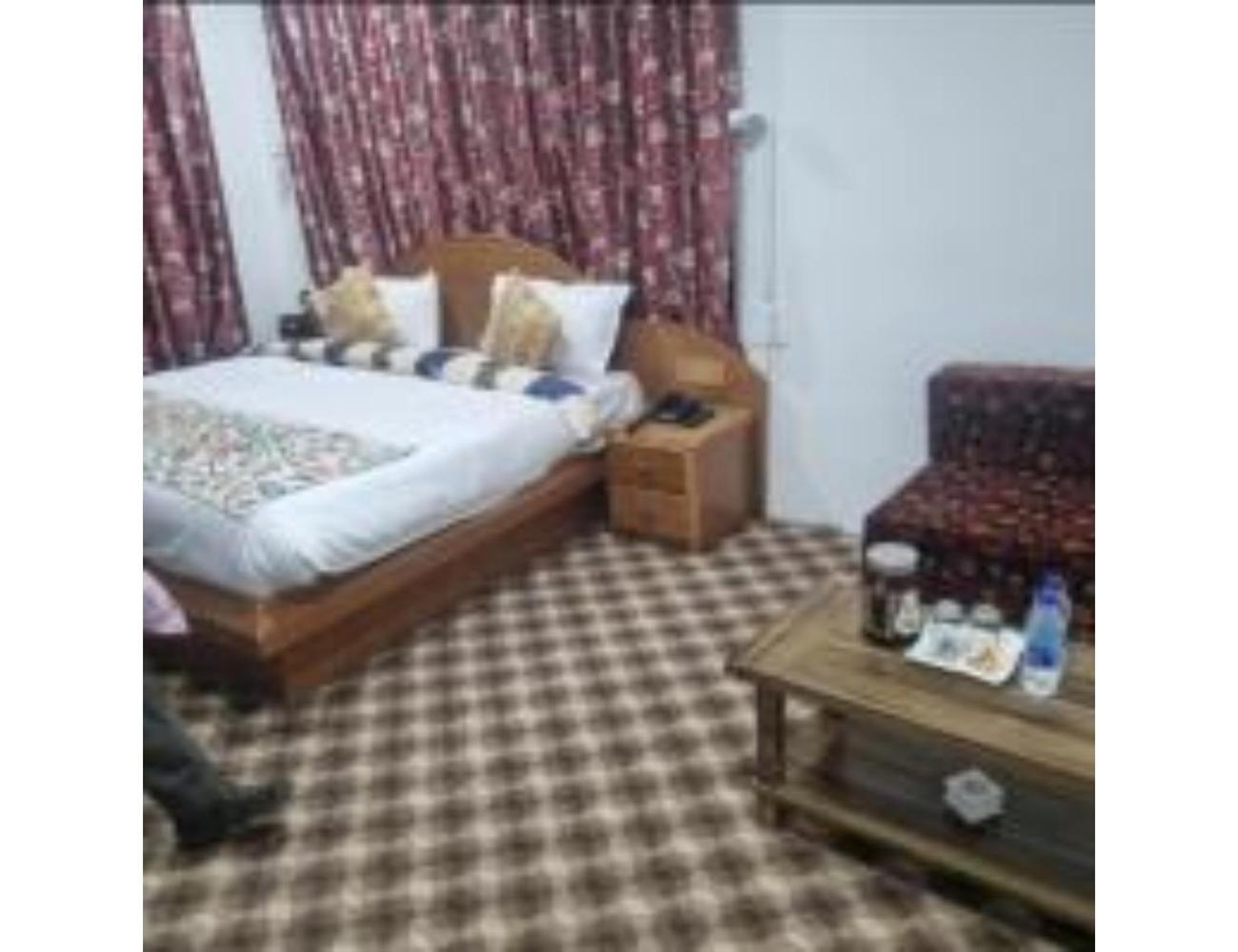 New Relax Inn, Pahalgam, 2 Km From Lidder Valley Luaran gambar