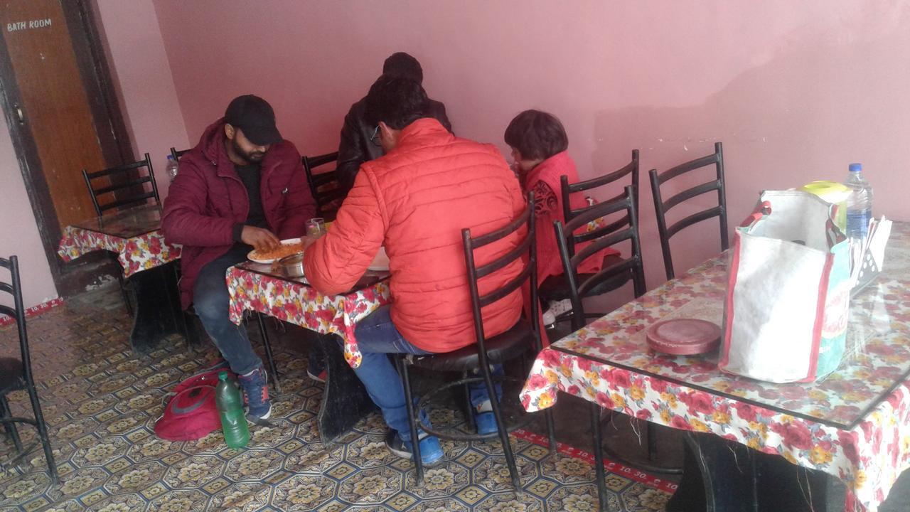 New Relax Inn, Pahalgam, 2 Km From Lidder Valley Luaran gambar